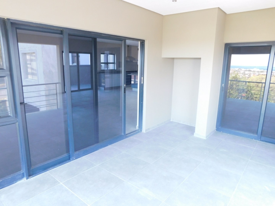 3 Bedroom Property for Sale in Mountainside Western Cape